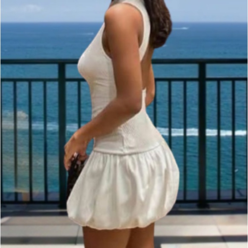 Sleeveless White Cutout Mini Dress - Picture 8 of 8